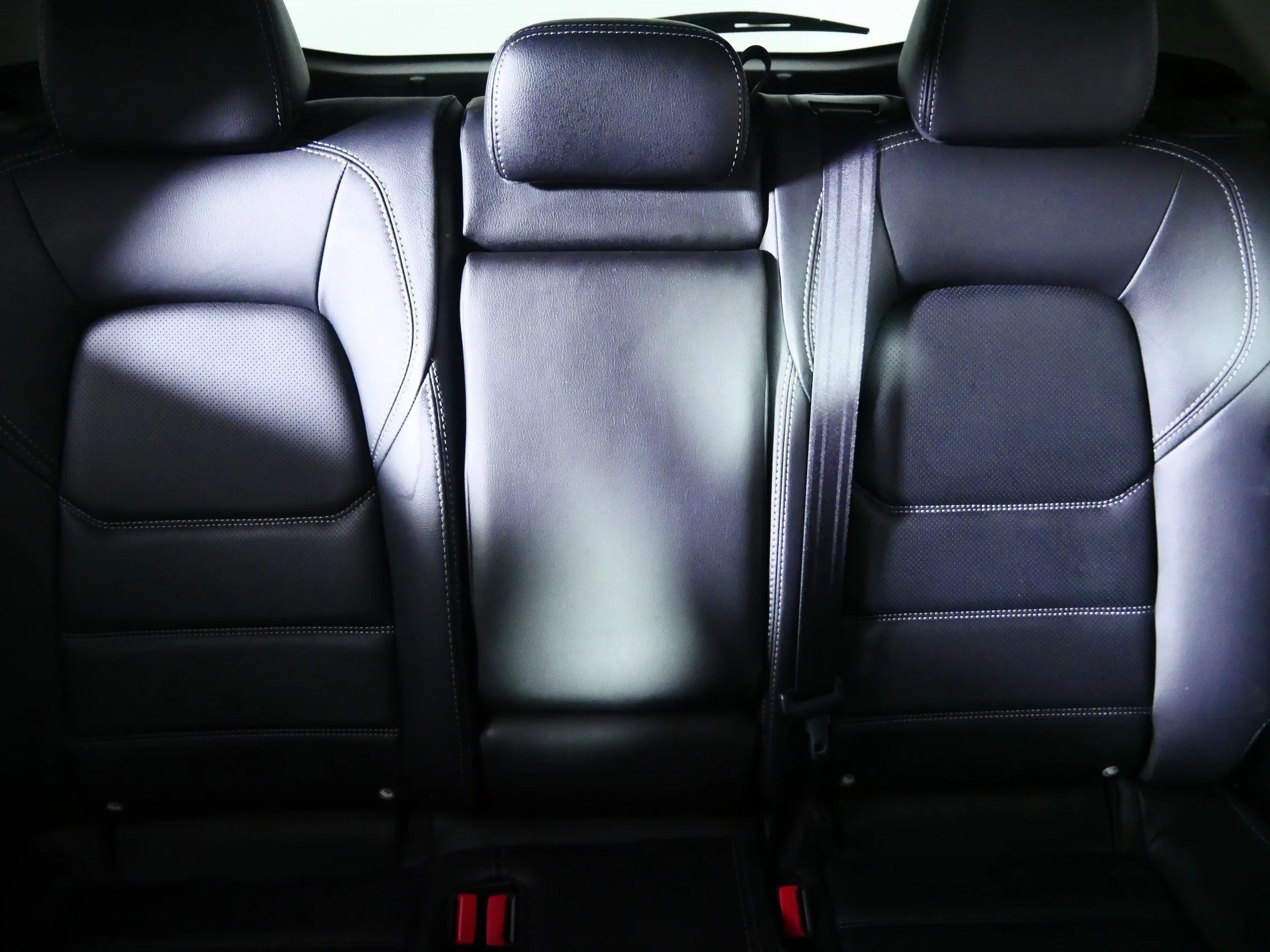 Used 2025 Jet Black Mica Mazda 2.5 S Preferred Package image 13