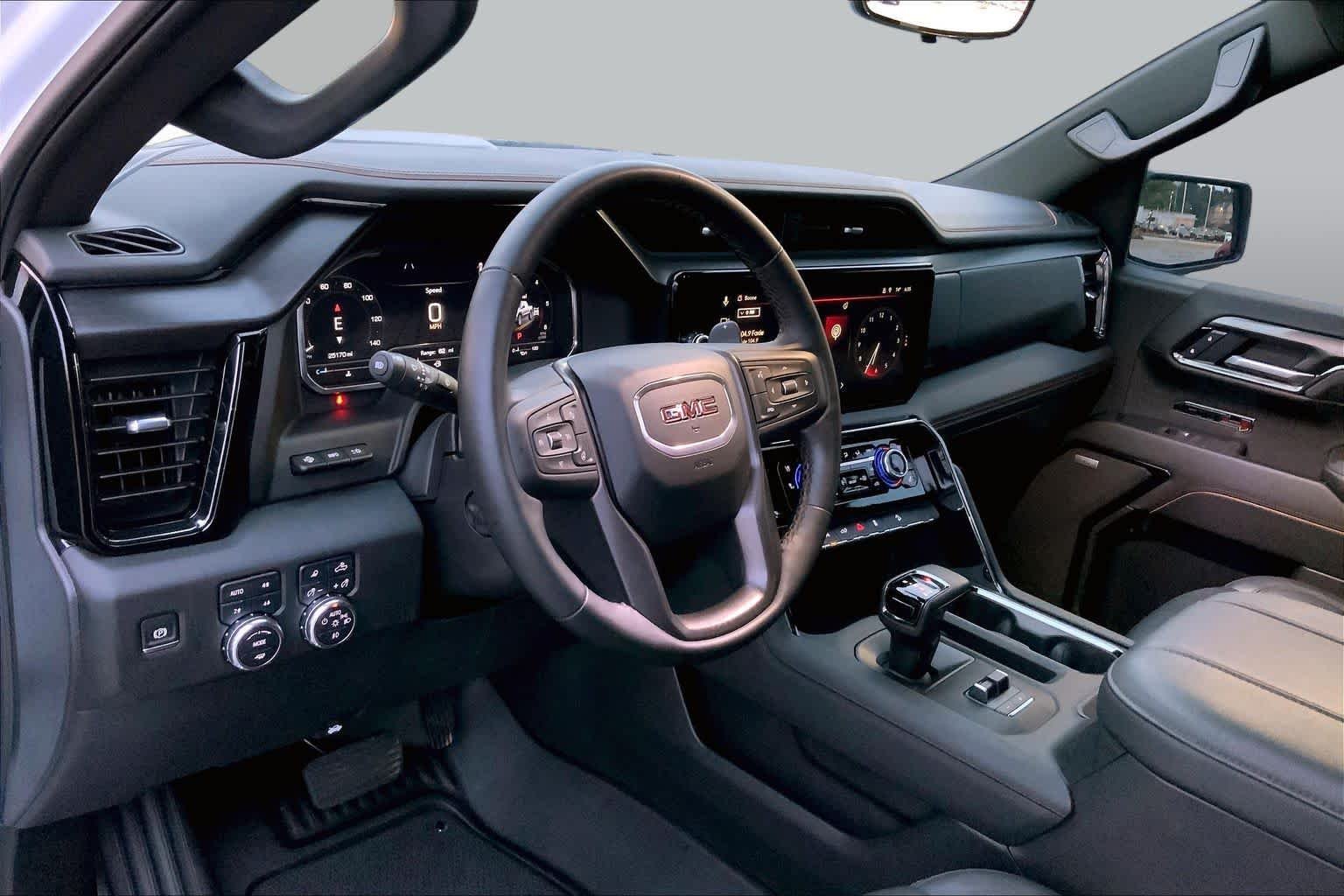 Used 2025 Summit White GMC AT4 image 17