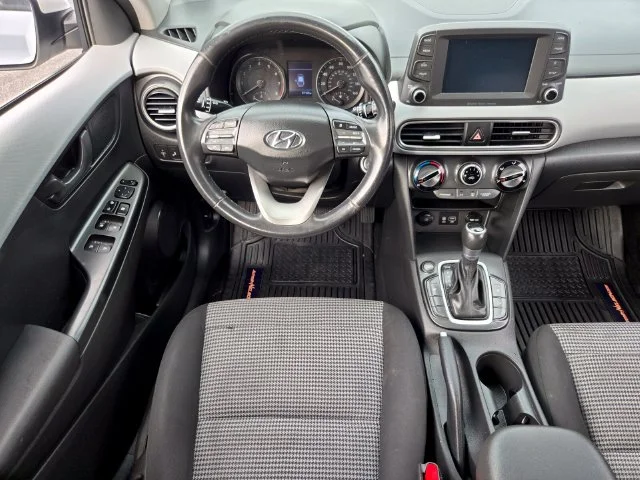 Used 2020 White Hyundai SEL image 14