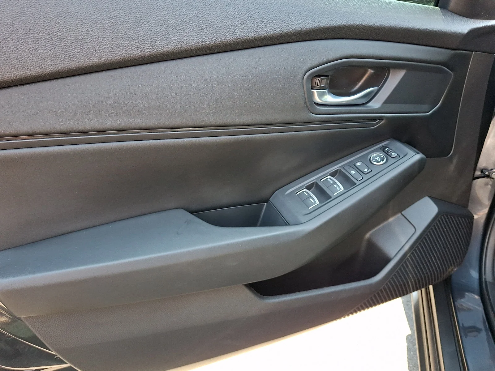 2024 Honda Accord EX - Photo 10