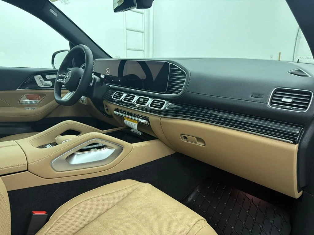New 2026 Black Mercedes-Benz GLS 450 image 26
