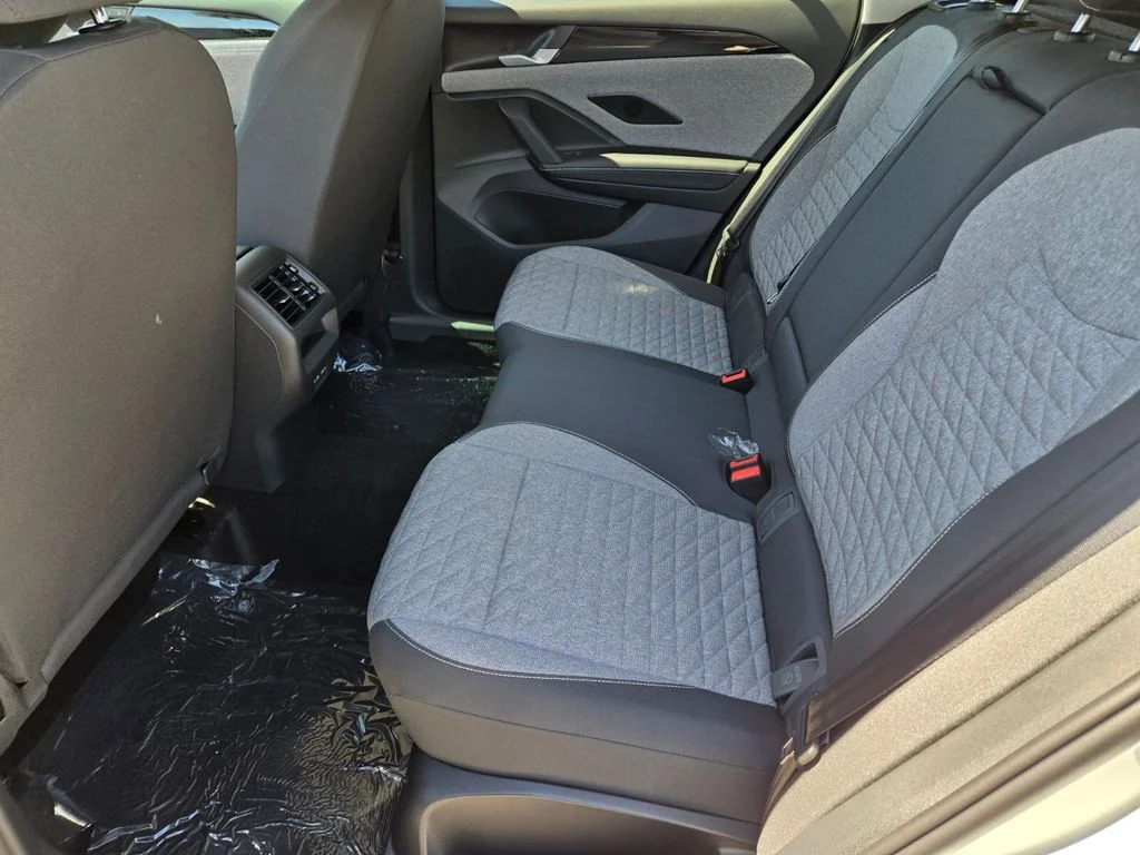 New 2026  Volkswagen 2.0T S image 7