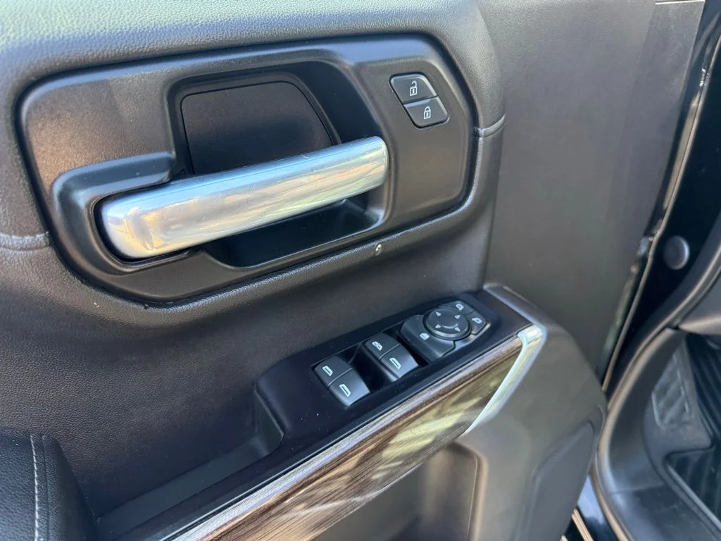 Used 2020 Black Chevrolet LT image 15