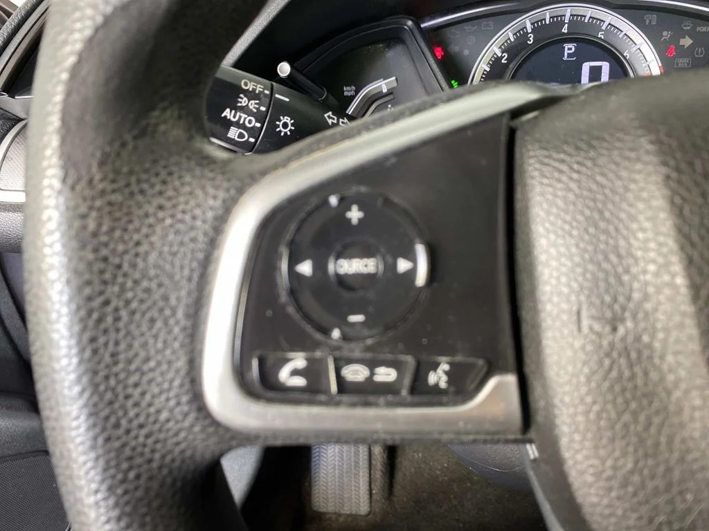 Used 2016 Gray Honda LX image 16
