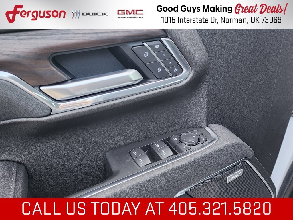 2026 GMC Sierra 1500 SLT - Photo 15