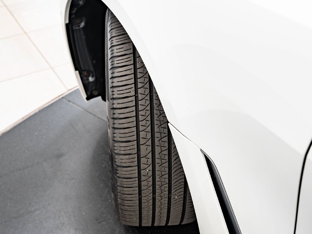 Used 2023 Mineral White Metallic BMW eDrive35 image 47