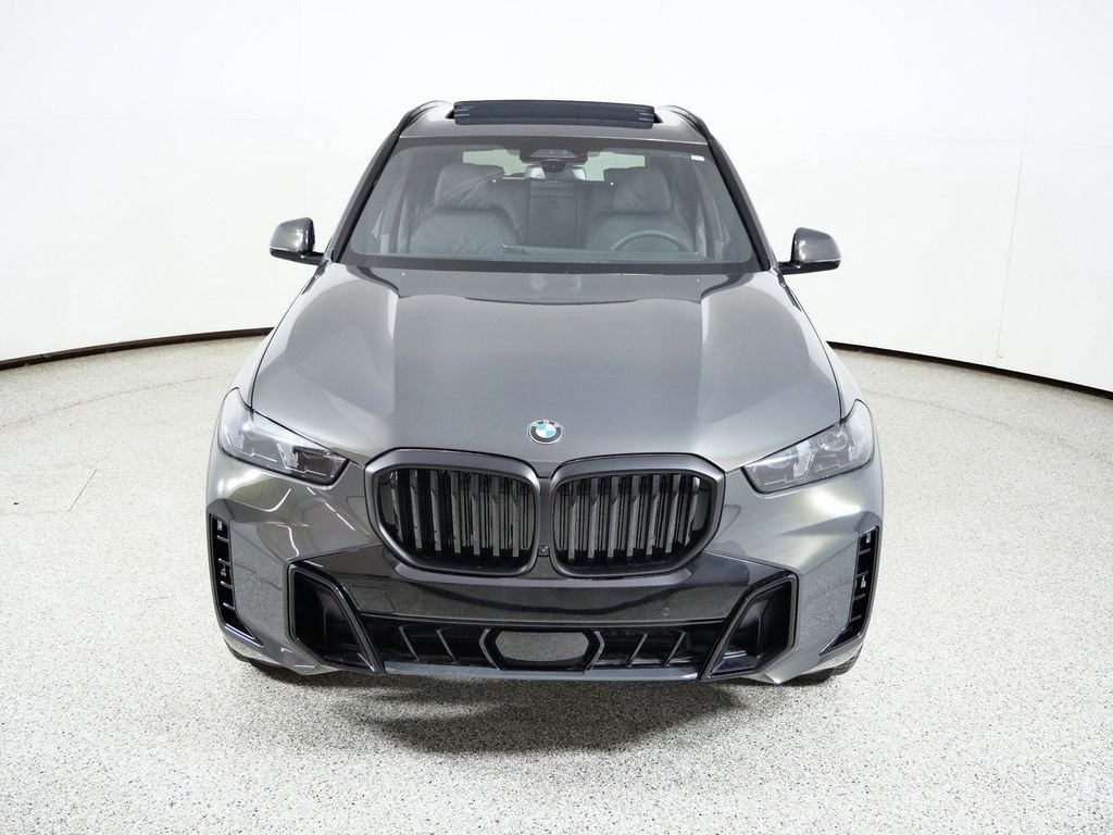 Used 2026 Dravit Grey Metallic BMW xDrive40i image 19