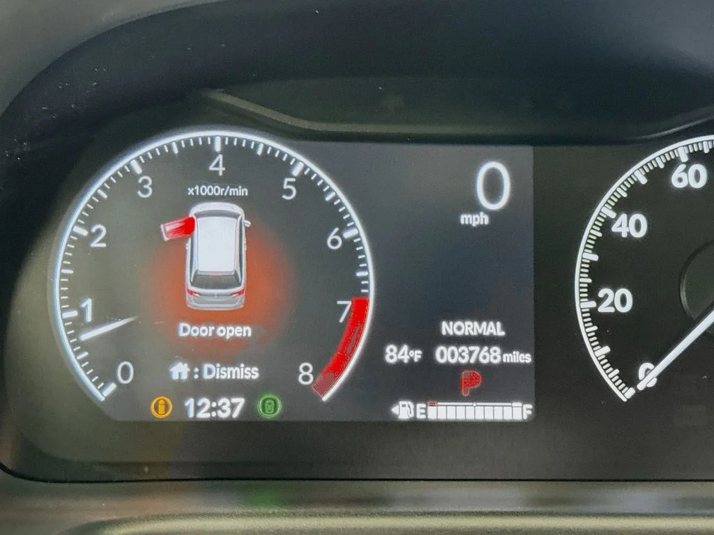 Certified Used 2026 Sonic Gray Pearl Honda Touring image 17