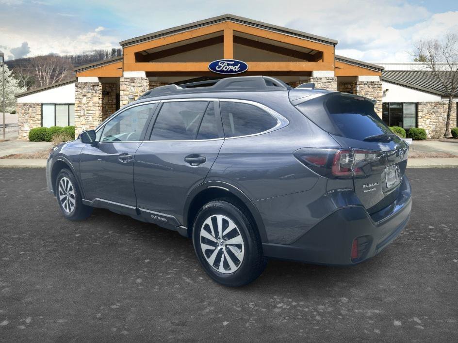 Used 2022 Magnetite Gray Metallic Subaru Premium image 6