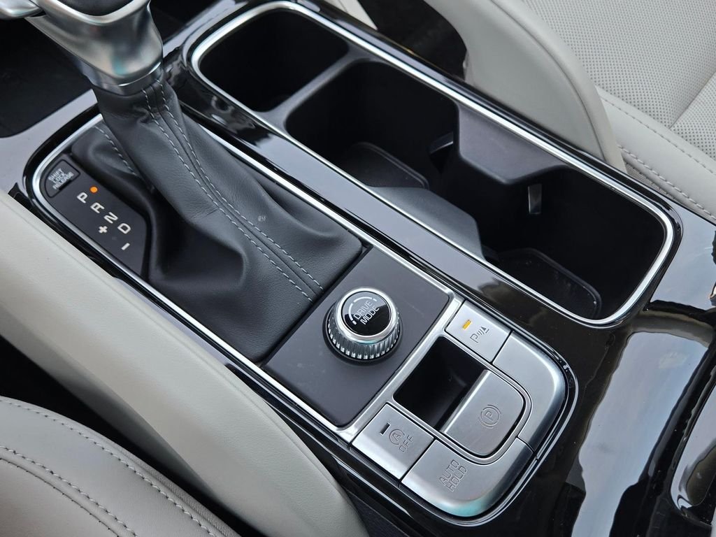 2025 Kia Telluride S - Photo 31