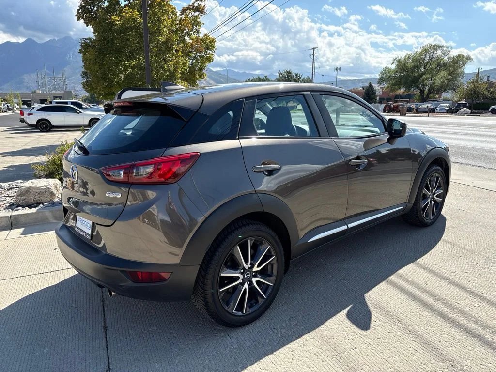 Used 2018 Silver Mazda Grand Touring image 4