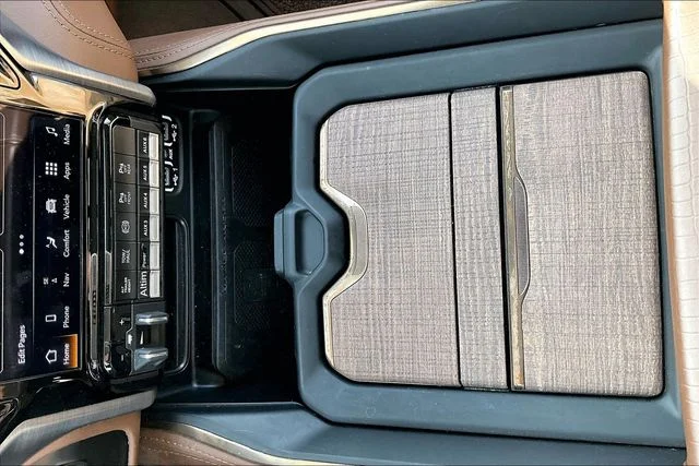 2024 RAM Ram 3500 Pickup Longhorn - Photo 26