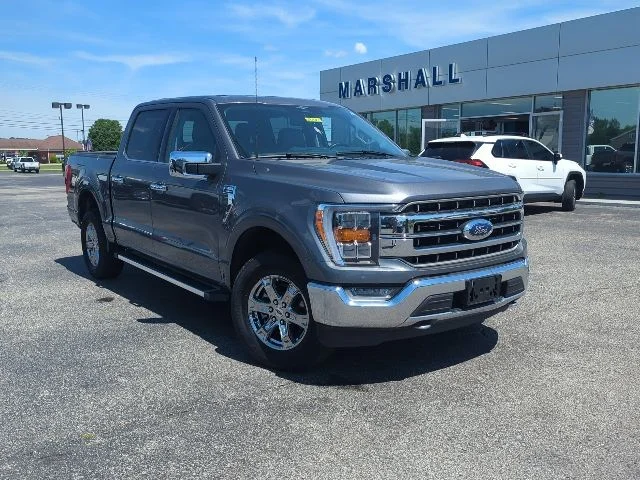 Used 2023 Gray Ford Lariat image 3
