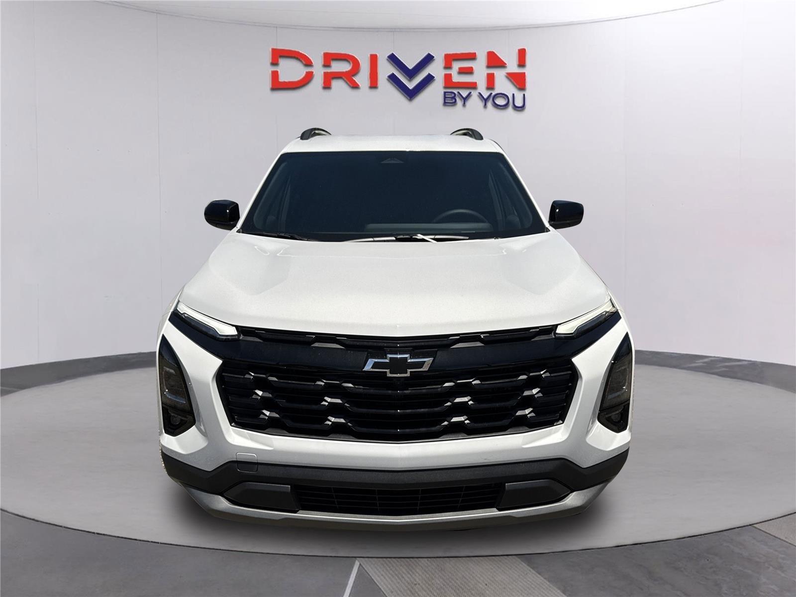 New 2026 Summit White Chevrolet LT image 9