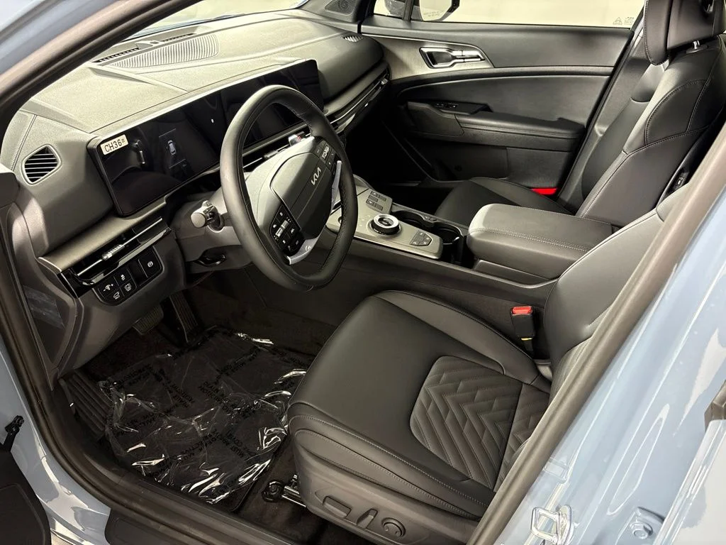 New 2027 Heritage Blue Kia X-Line image 27