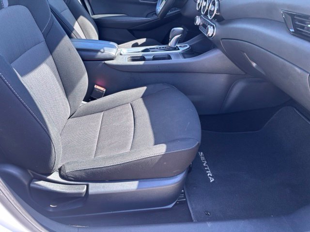 Used 2024 White Nissan SV image 48