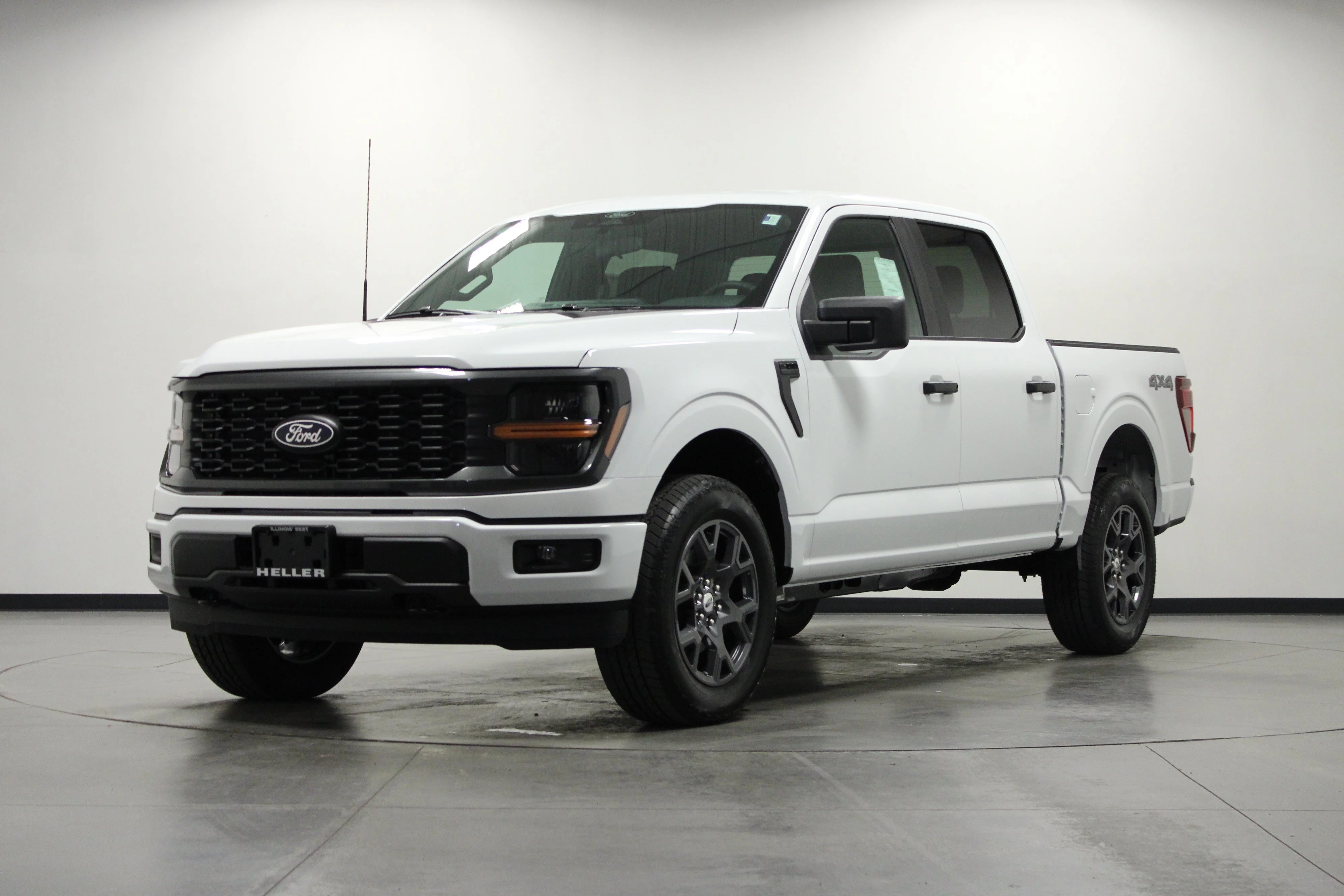 New 2026 Oxford White Ford STX image 8