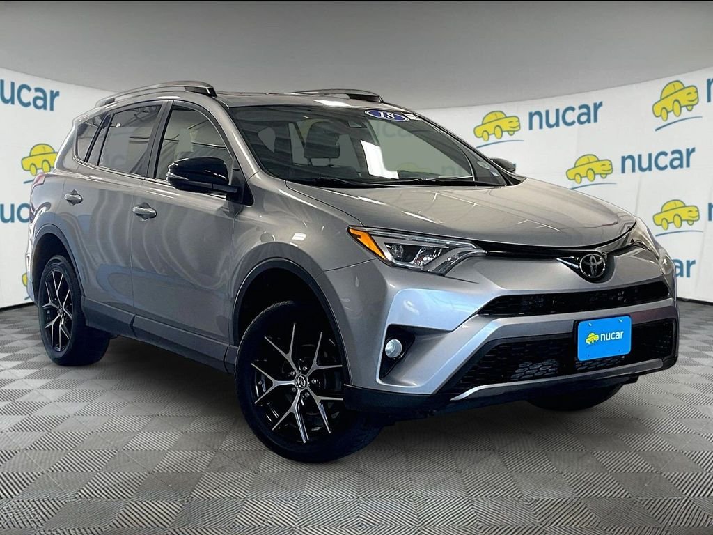Used 2018 Silver Toyota SE image 1