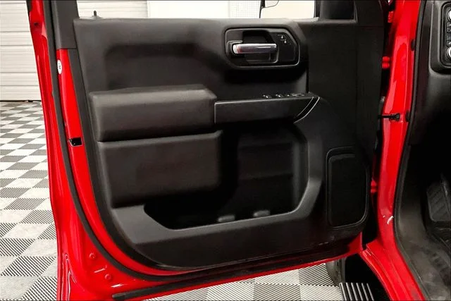 Used 2023 Cardinal Red GMC Pro image 20