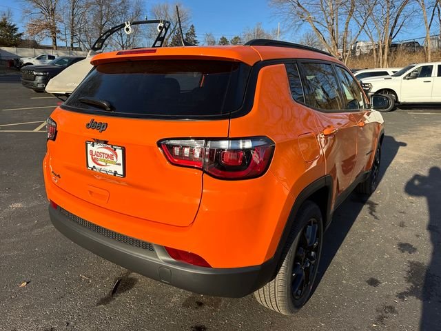 New 2026 Joose Exterior Paint Jeep Latitude image 5