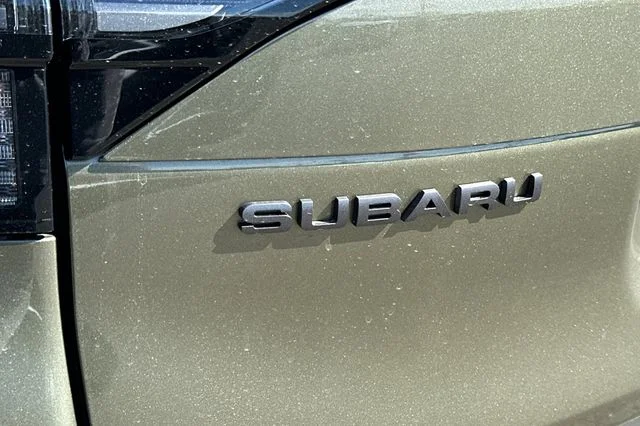 New 2026 AUTUMN GREEN METALLIC Subaru Premium image 20