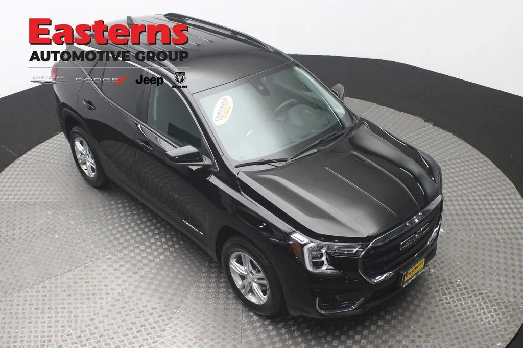 Used 2023 Black GMC SLE image 3