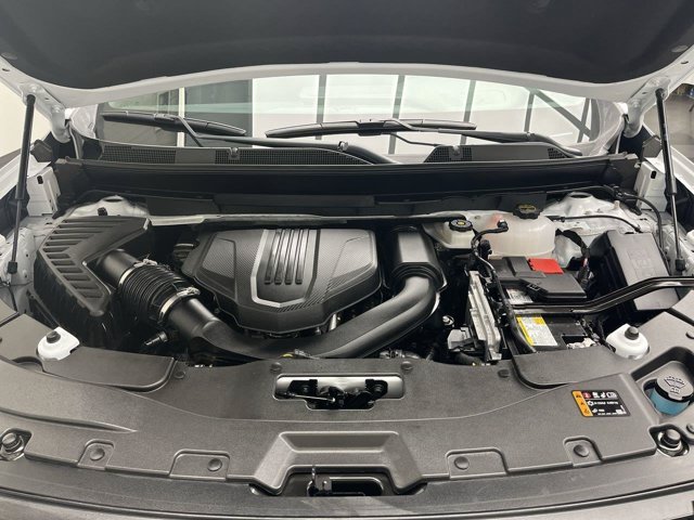 Used 2026 Summit White GMC AWD Elevation image 31