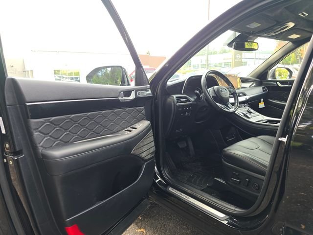 Used 2020 Becketts Black Hyundai Limited image 22