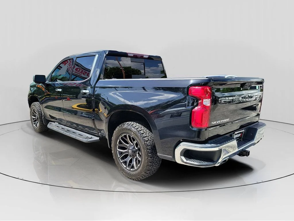 Used 2022 Black Chevrolet LTZ image 5