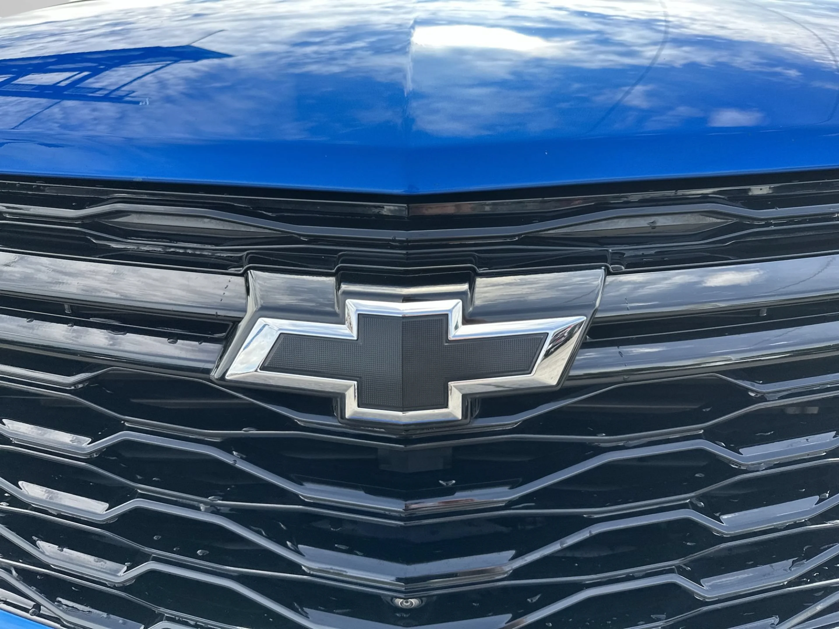 Used 2024 Riptide Blue Metallic Chevrolet RS image 27