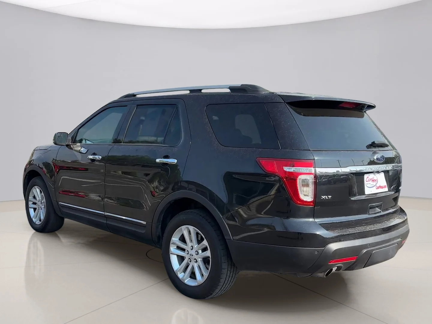 Used 2015 Black Ford XLT 4WD image 3