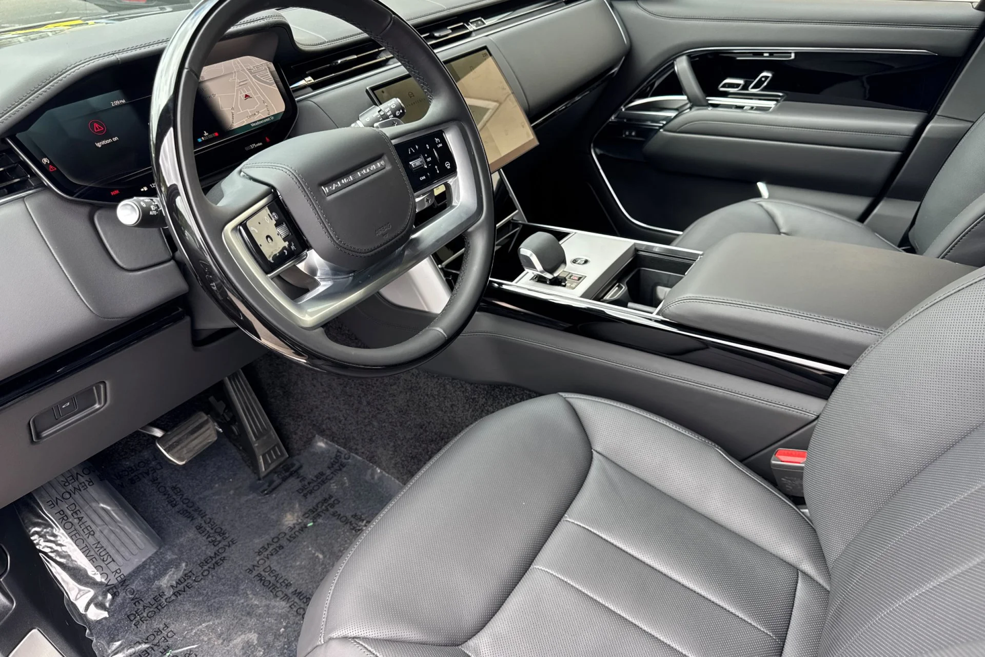New 2026 Carpathian Grey Land Rover SE image 13