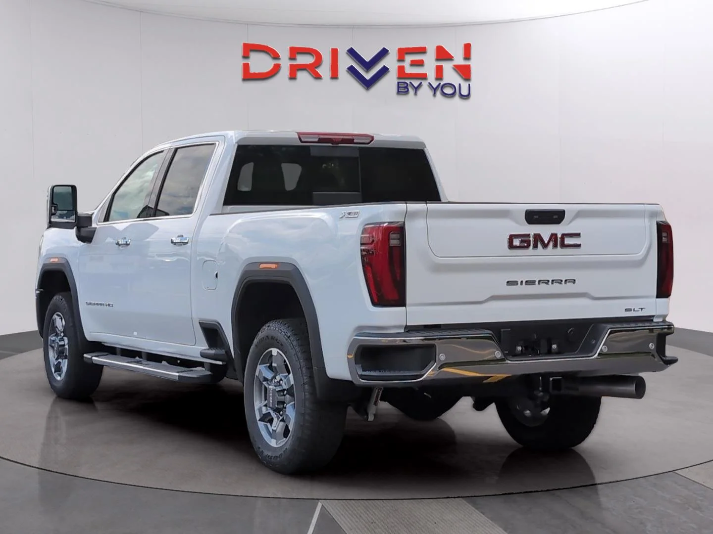 New 2026 Summit White GMC SLT image 3