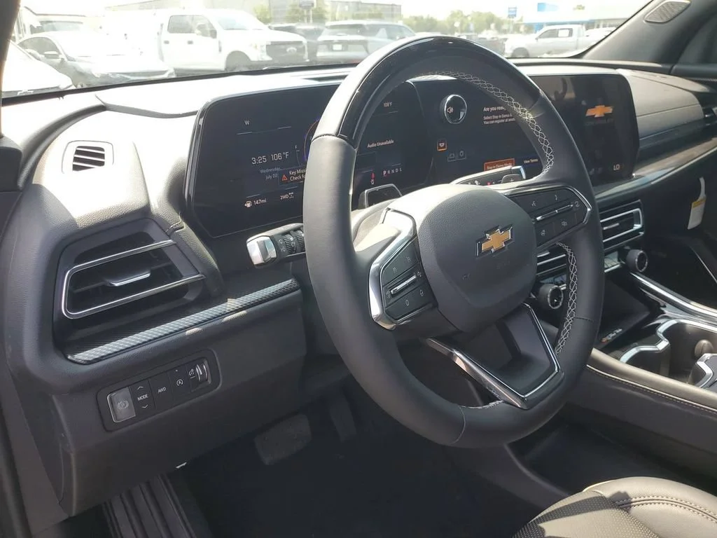 New 2026 Mosaic Black Metallic Chevrolet High Country image 16