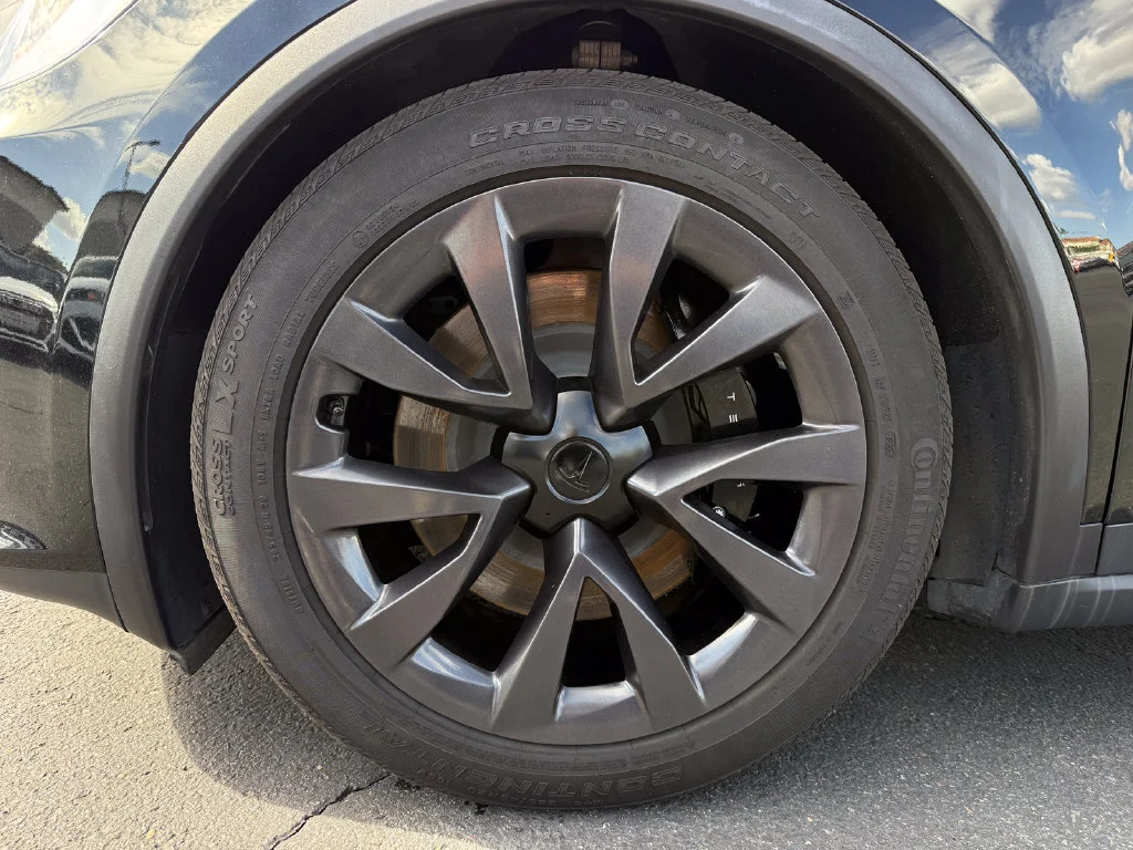 Used 2024  Tesla NA image 15