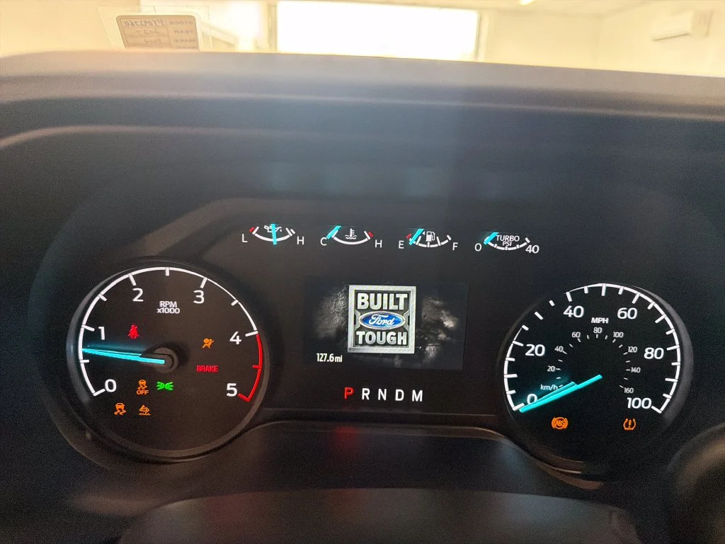 New 2027 Oxford White Ford F-350® XL image 16