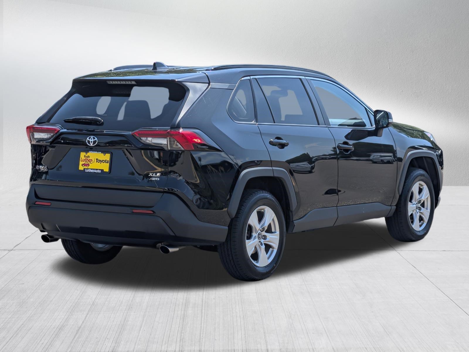 Certified Used 2019 Midnight Black Metallic Toyota XLE image 7