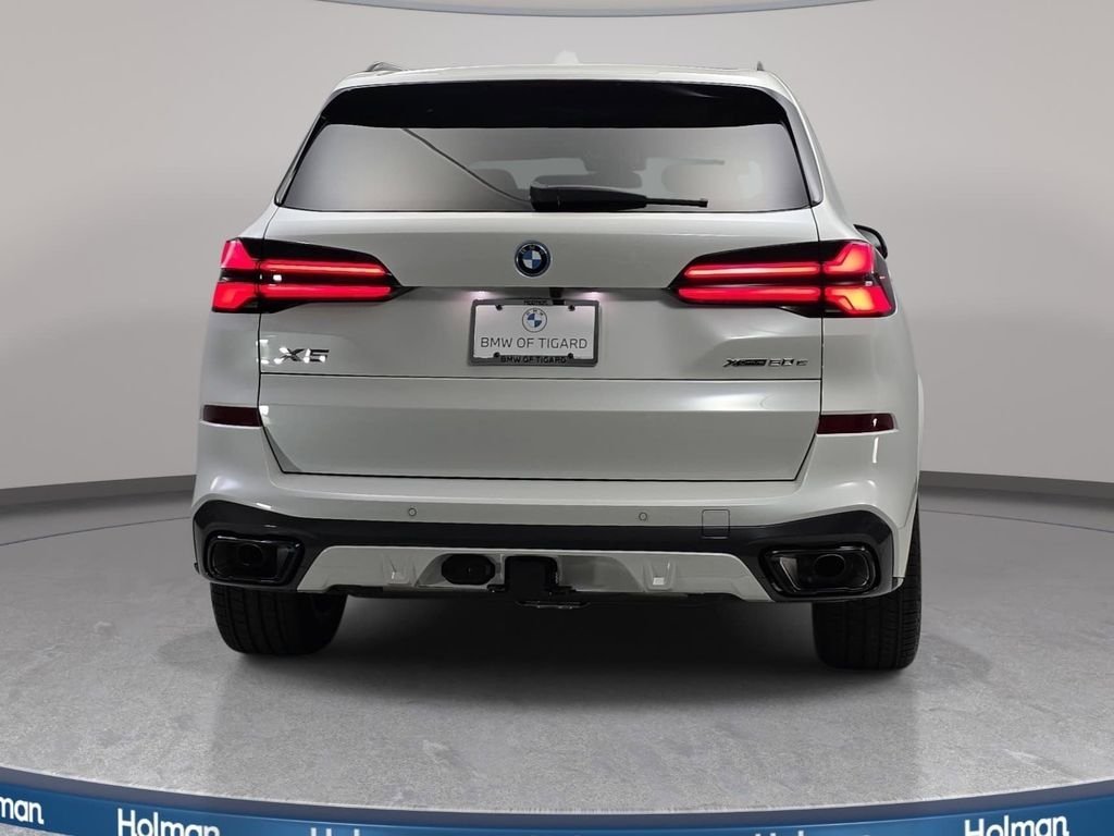 New 2026 Mineral White Metallic BMW xDrive50e image 6