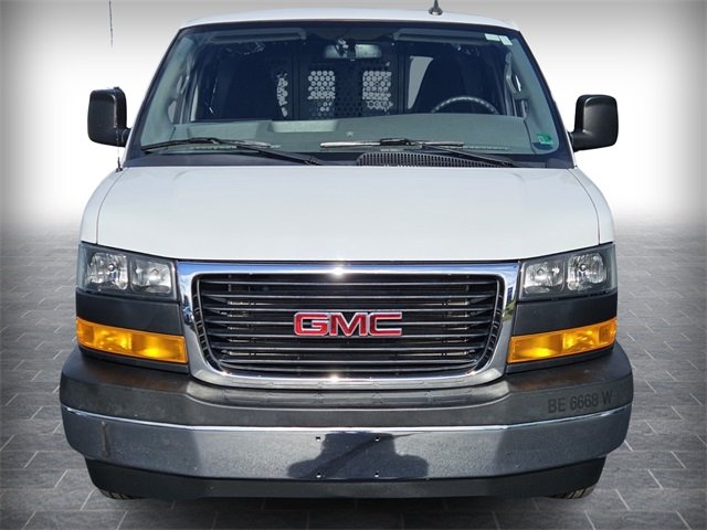 2023 Gmc Savana 2500 Cargo photo 2