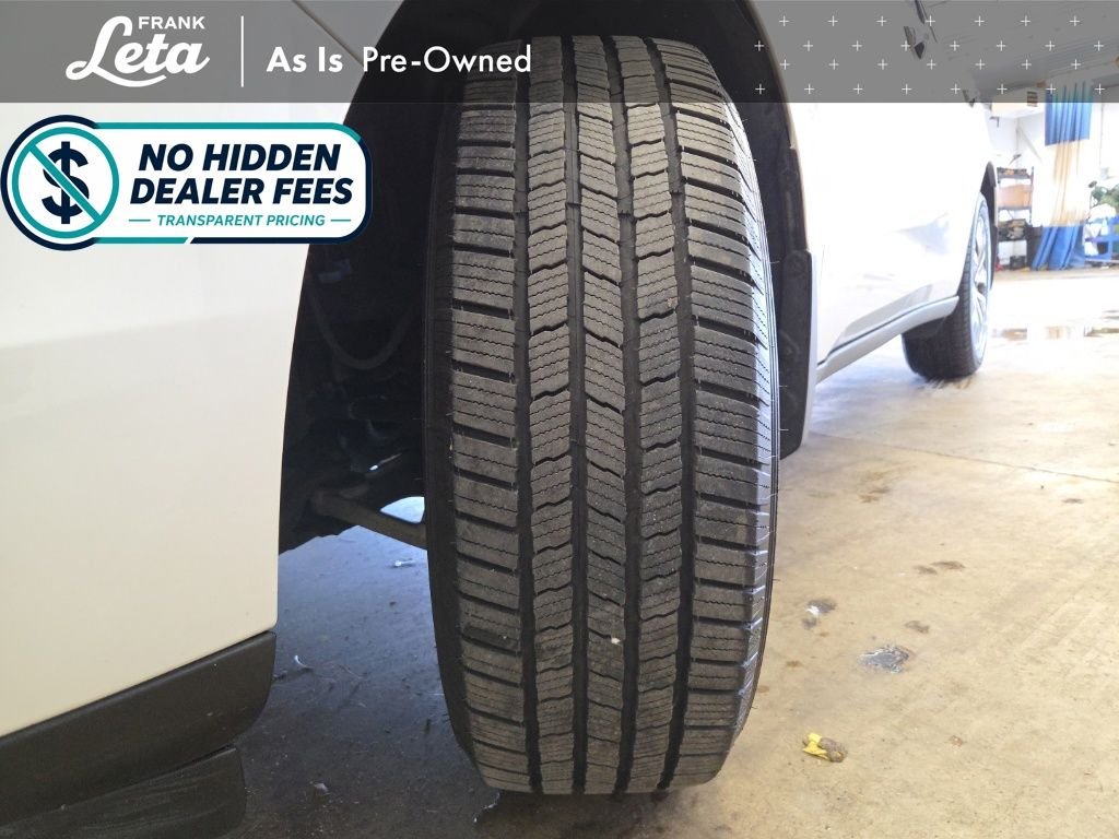 Used 2016 White Diamond Pearl Acura  image 26