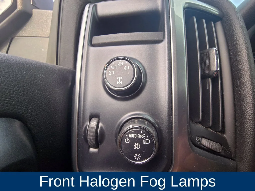 Used 2015 TUNGSTEN METALLIC Chevrolet LT image 23
