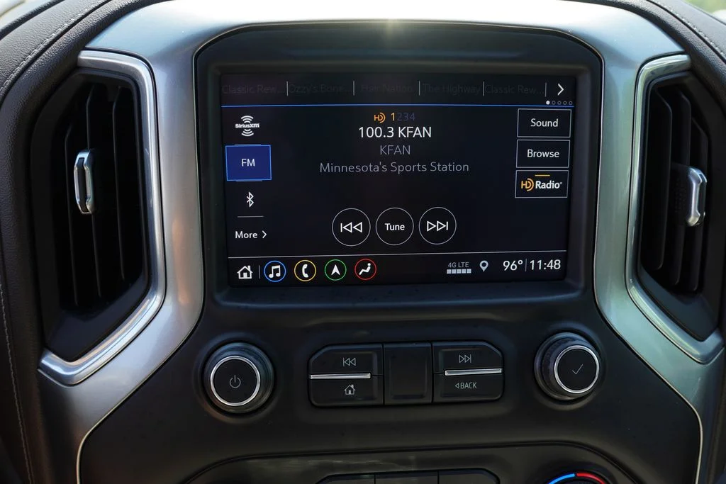 Used 2019 Cajun Red Tintcoat Chevrolet LTZ image 30