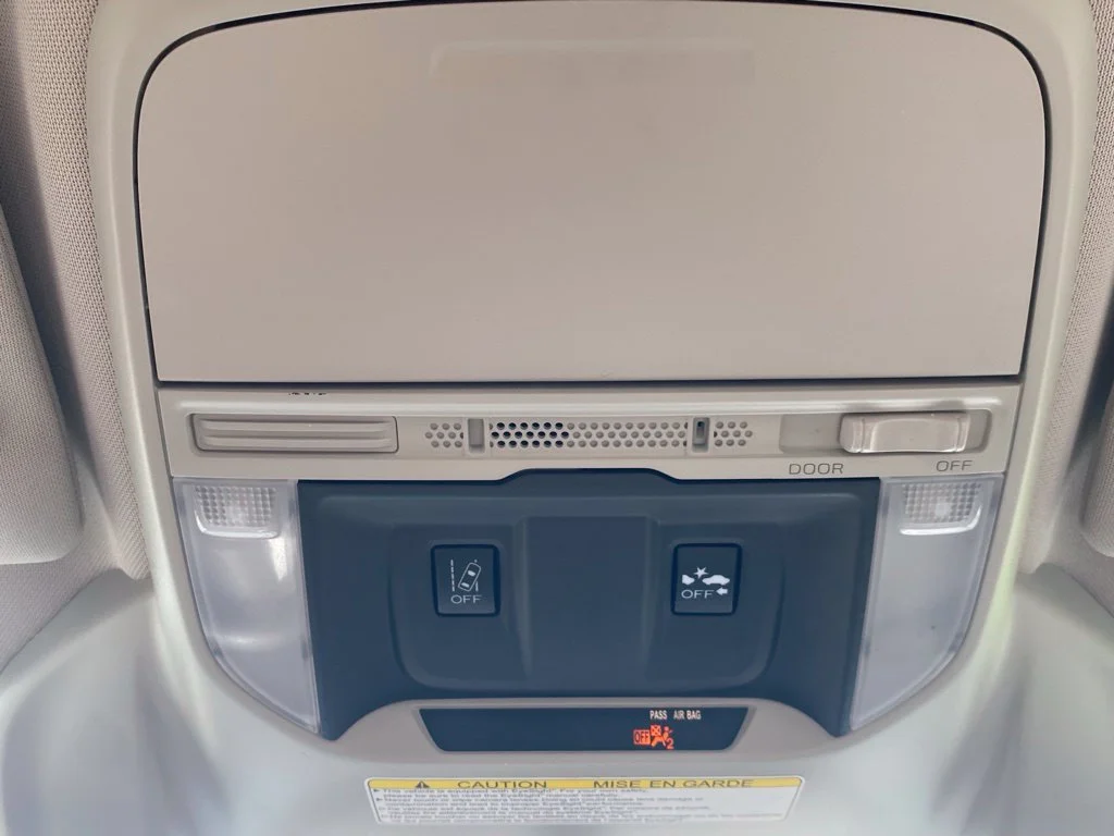 Used 2020 Blue Subaru Base image 24