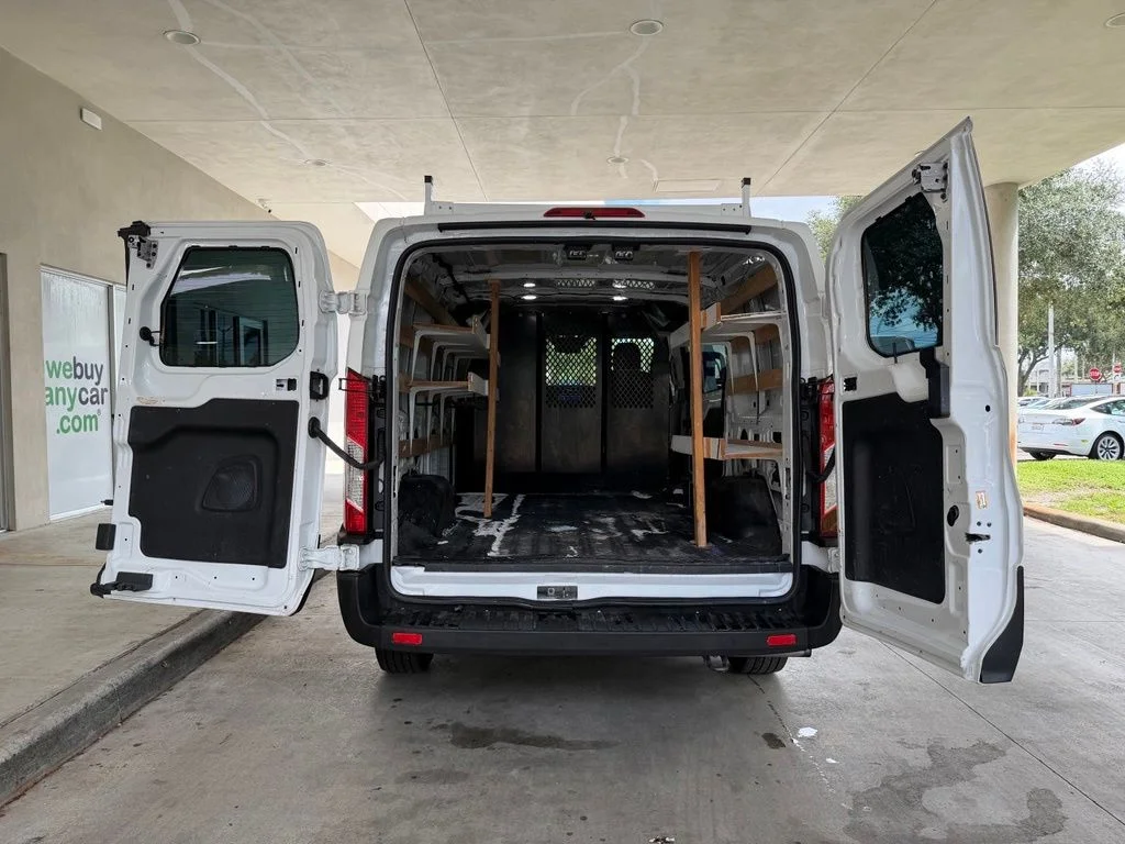 Used 2021 White Ford Base image 32