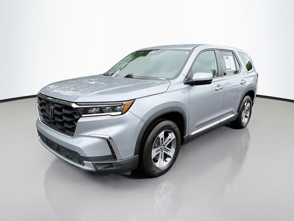 Used 2023 Lunar Silver Metallic Honda EX-L 7 Passenger image 3