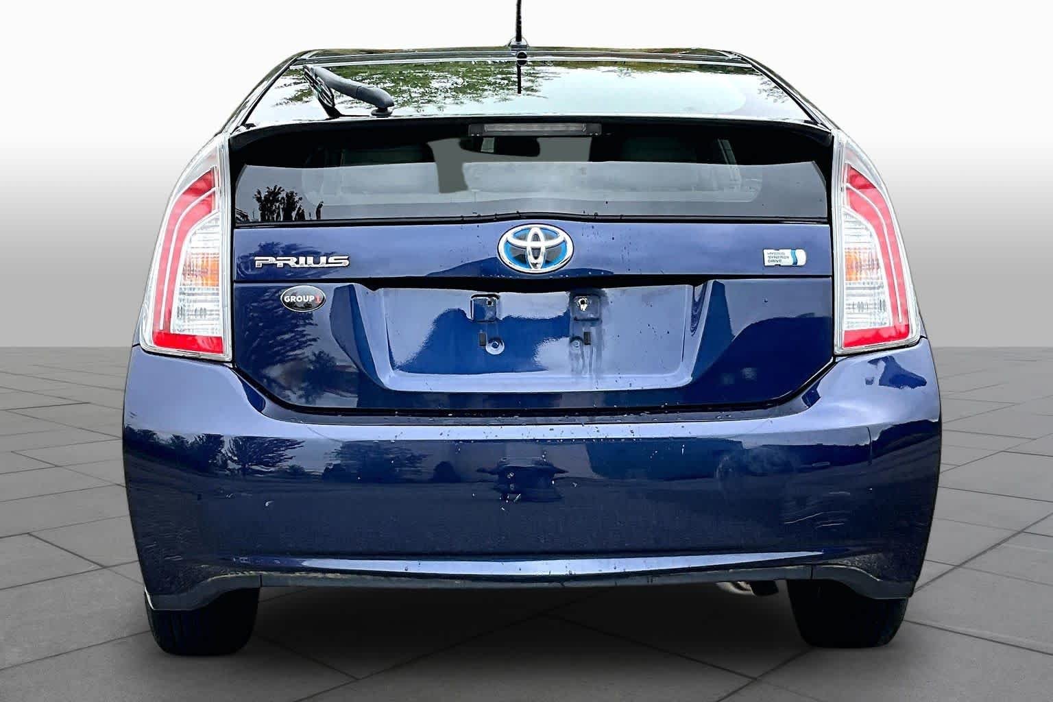 Used 2013 Nautical Blue Metallic Toyota Two image 5