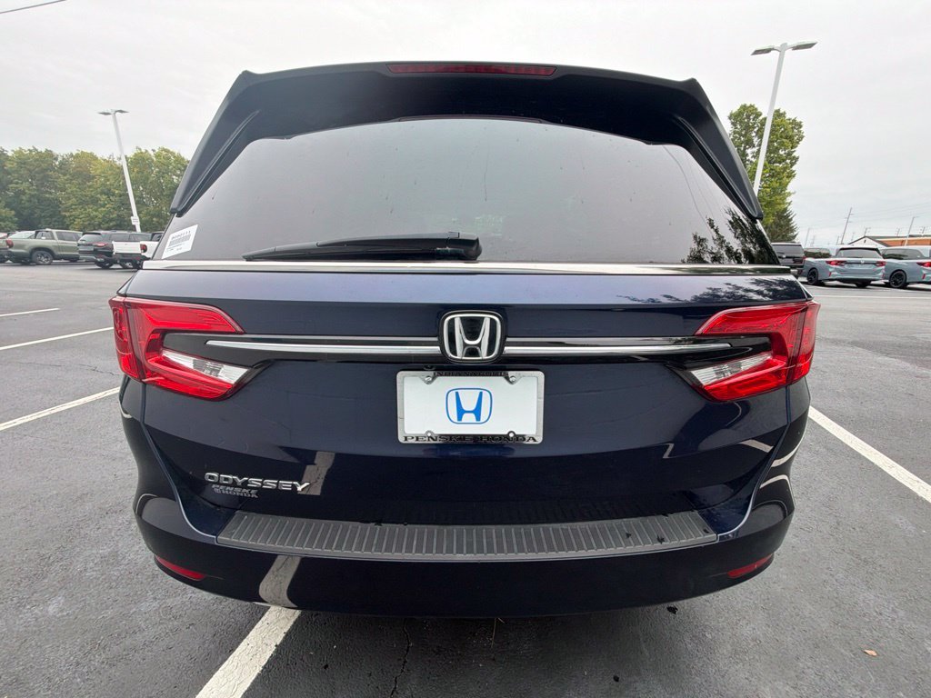 2024 Honda Odyssey EX-L - Photo 4