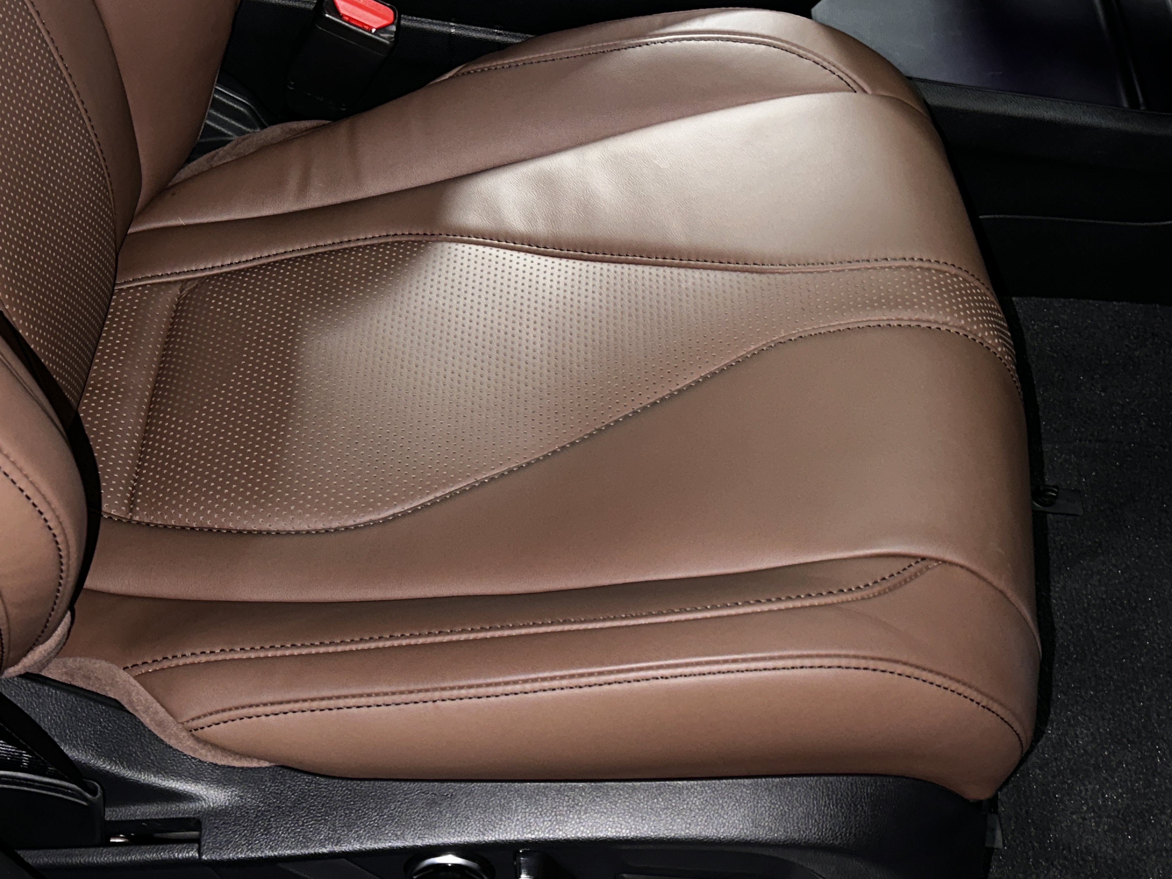 Used 2025 Liquid Carbon Metallic Acura SH-AWD TECH image 49