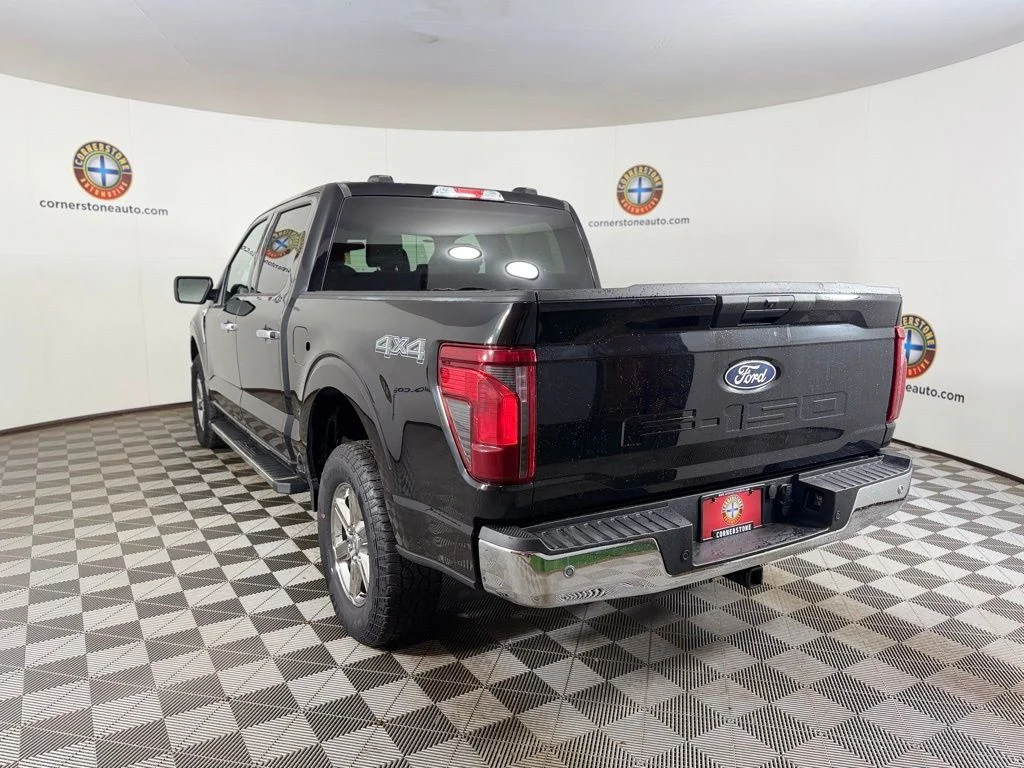 Used 2025 Black Metallic Ford XLT image 21