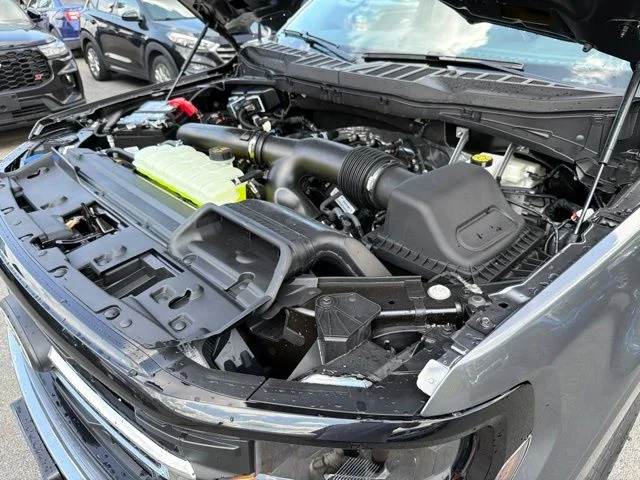 New 2026 Carbonized Gray Metallic Ford XLT image 52